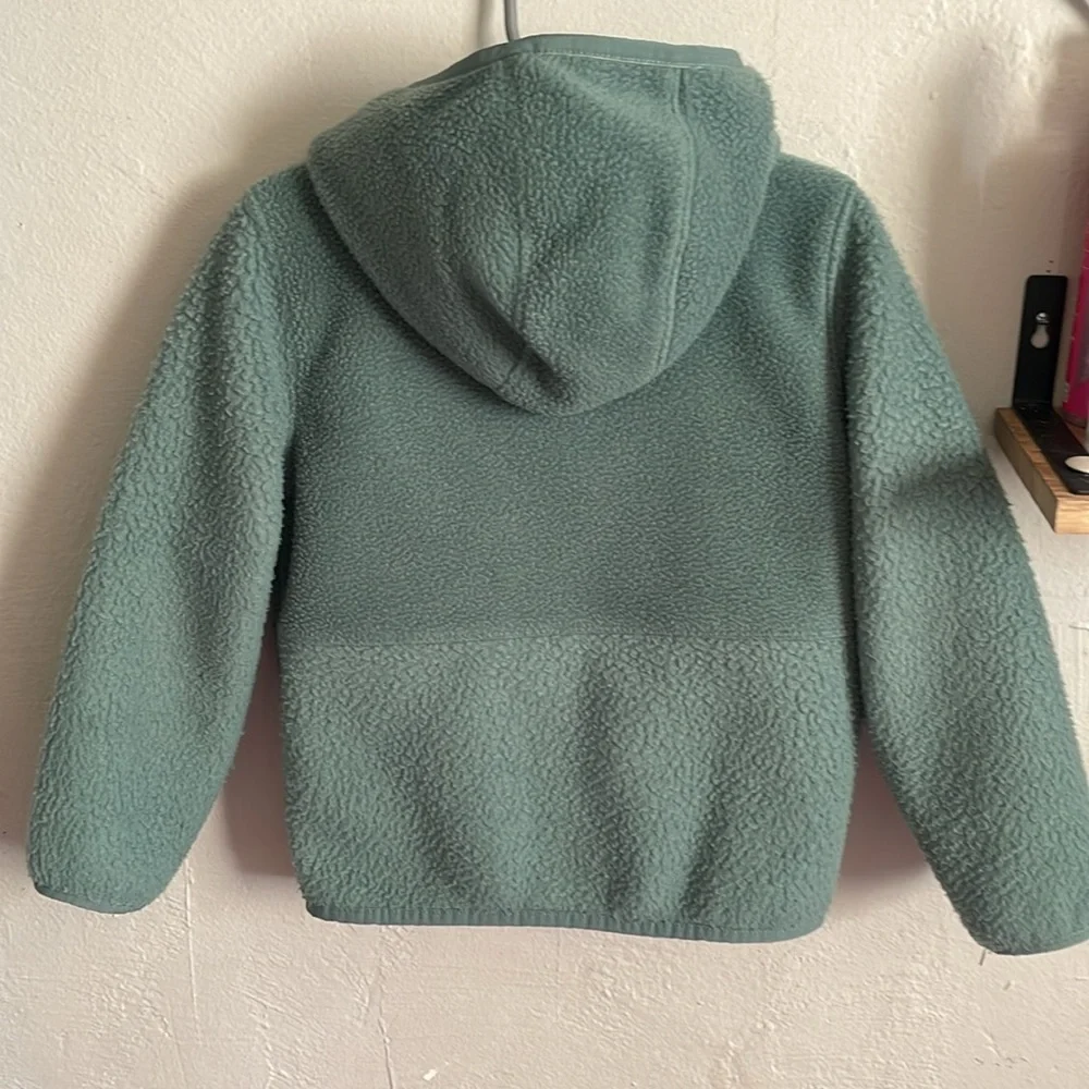 The North Face Green Hooded Sweater - Picture 6 of 6